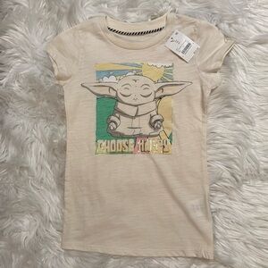 NWT Star Wars Baby Yoda Choose Happy Girls Tee Size 4/5 Cream Graphic Top